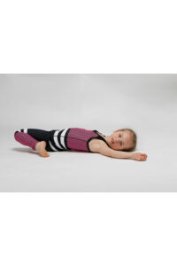 Kép 4/7 - Indigo Fitness Style – Kids Scaly pink fitness leggings