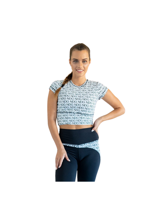 női fitness rövidujjú crop top